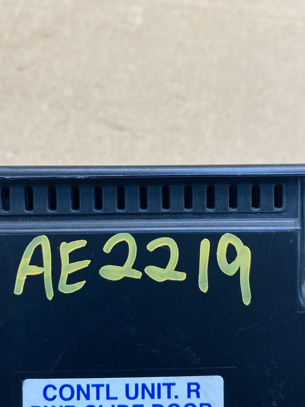 2005 - 2010 Honda Odyssey Rear Right Passenger Sliding Door Module AE2219 DG3