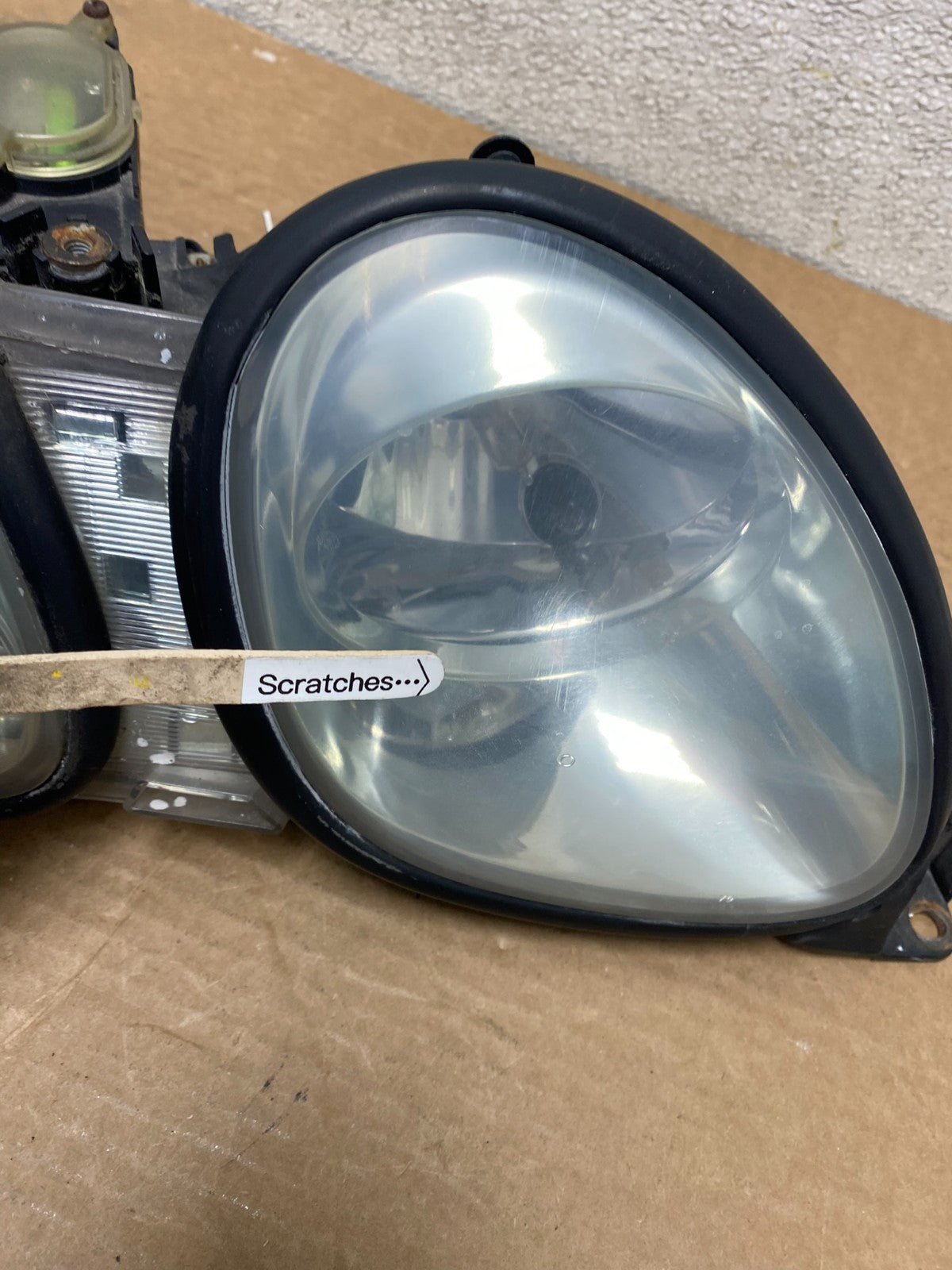 2001 to 2005 Lexus GS430 Gs300 Right Passenger Headlight Halogen Z1362 DW3