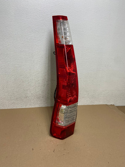 2005 to 2006 Honda Cr-v Crv Left Driver LH Tail Light AE7163 LK2