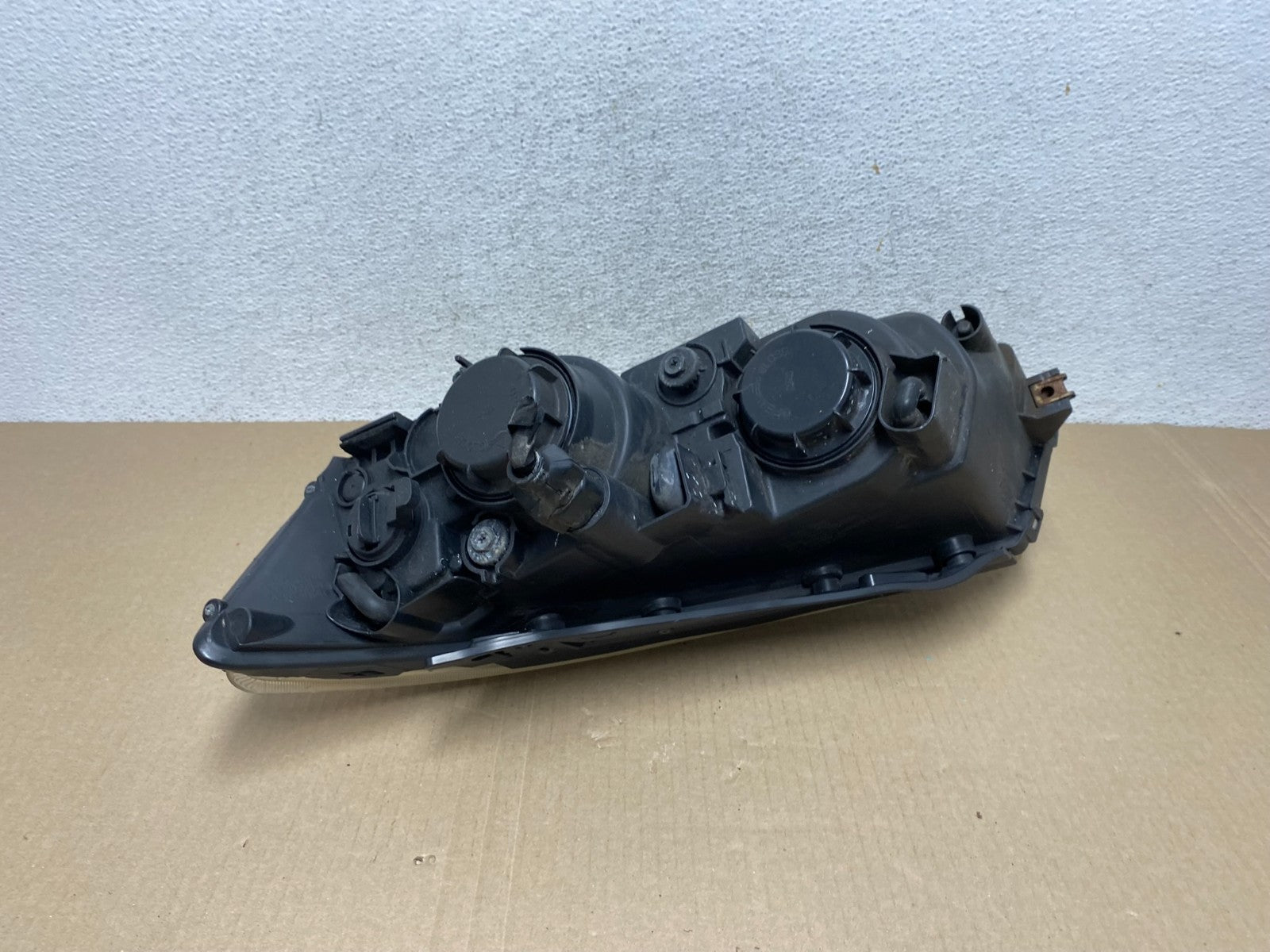2006-2008 Hyundai Sonata Right Passenger Rh Side Headlight Halogen AF5768 DW5