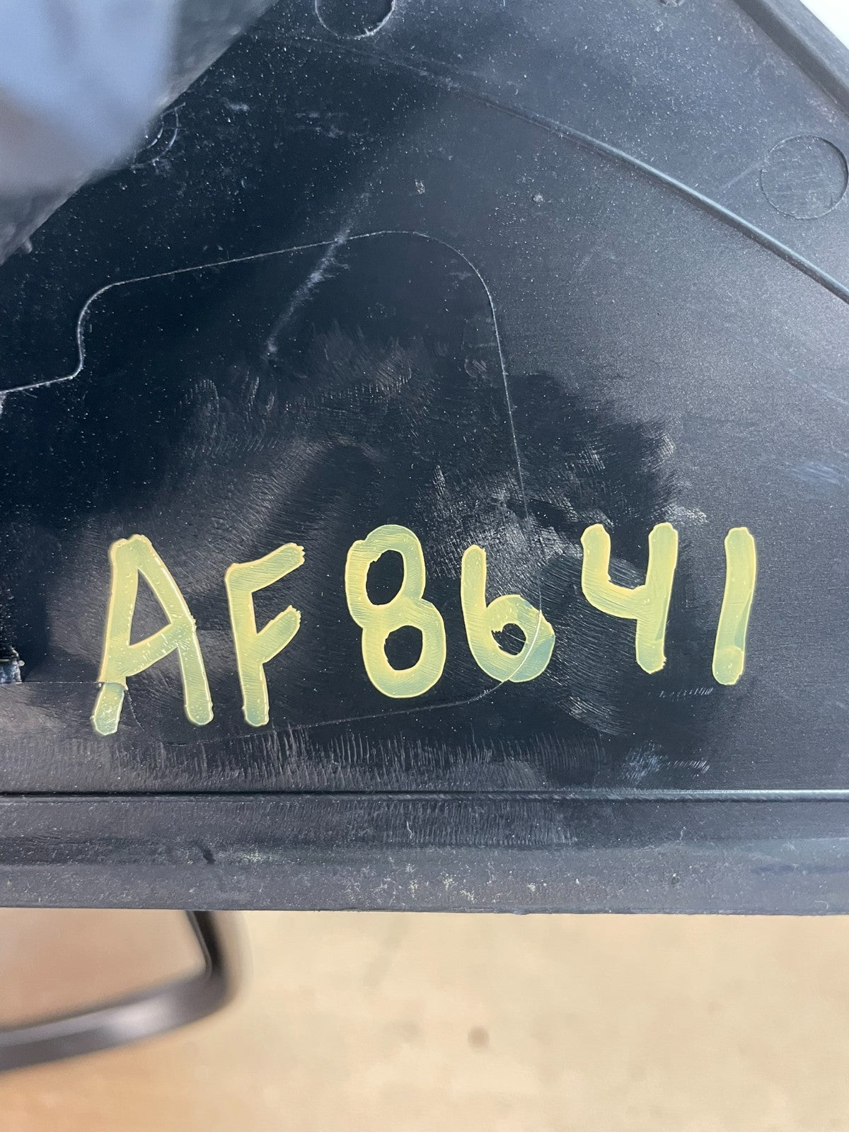 2011 to 2014 Toyota Sienna Right Passenger RH View Door Mirror af8641 DG12