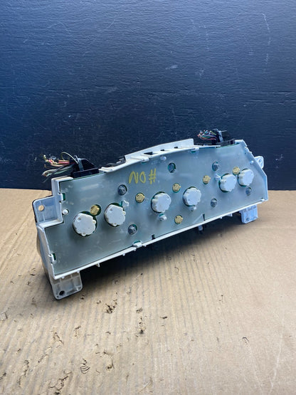 2004 to 2008 Ford E150 E250 E350 Gauge Speedometer Cluster AD17513