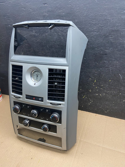 2009-2010 Dodge Journey Heater Air Vent Temp Climate Control Panel t9170 DG3