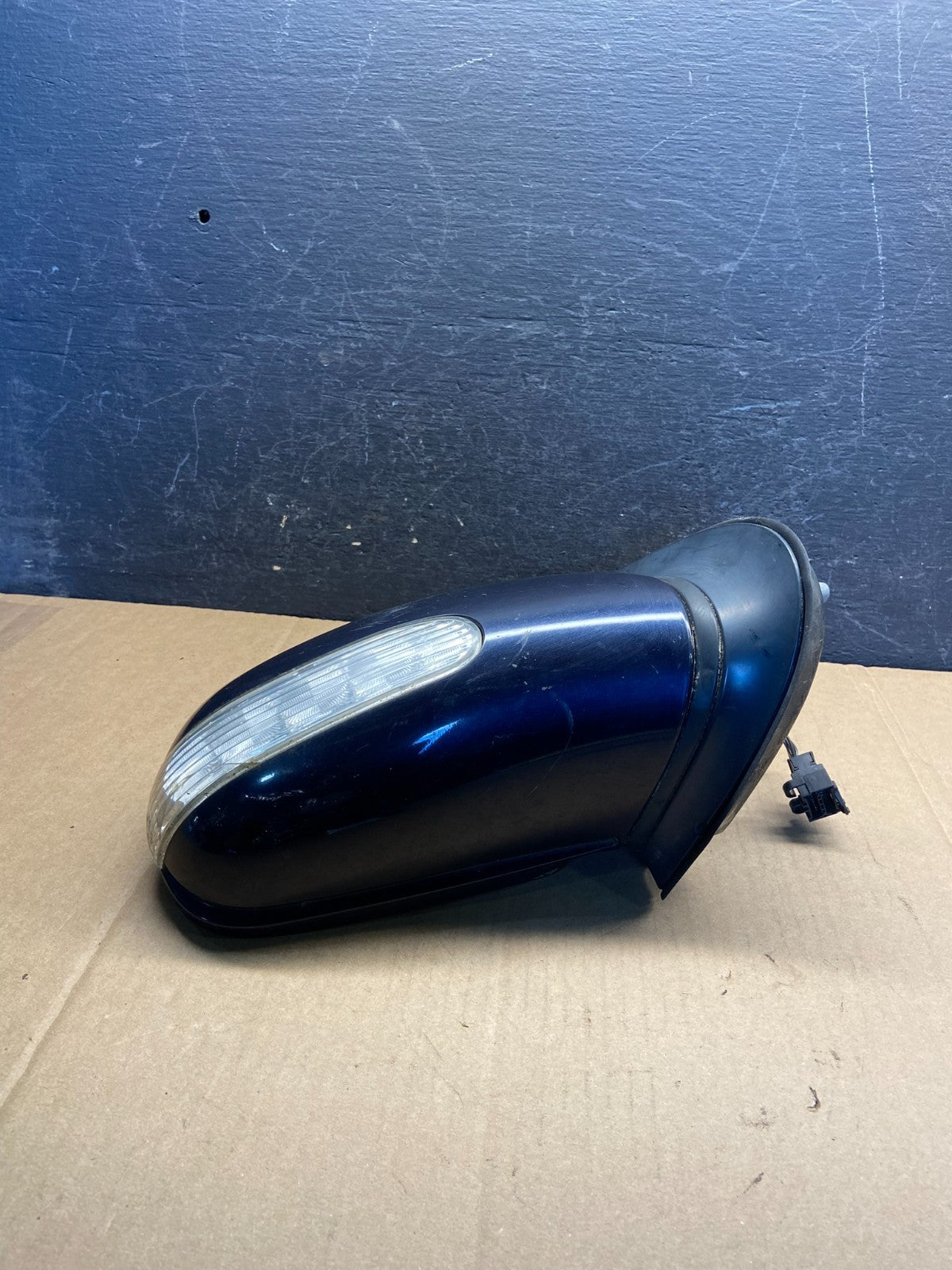 2002 to 2005 Mercedes ML Right Passenger Side View Door Mirror AF9439 DW2