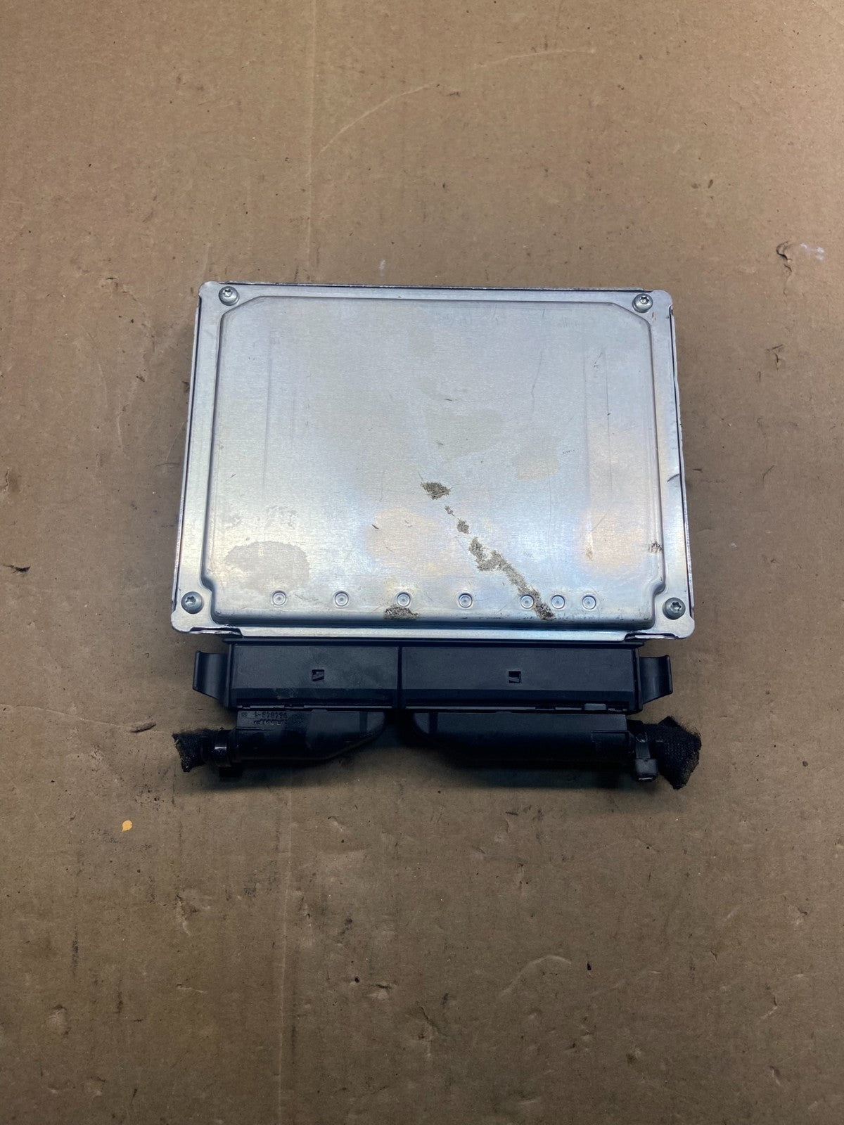 2004 Volkswagen Jetta Passat 1.8L ECM Engine Control Unit ECU AF9159 DG1