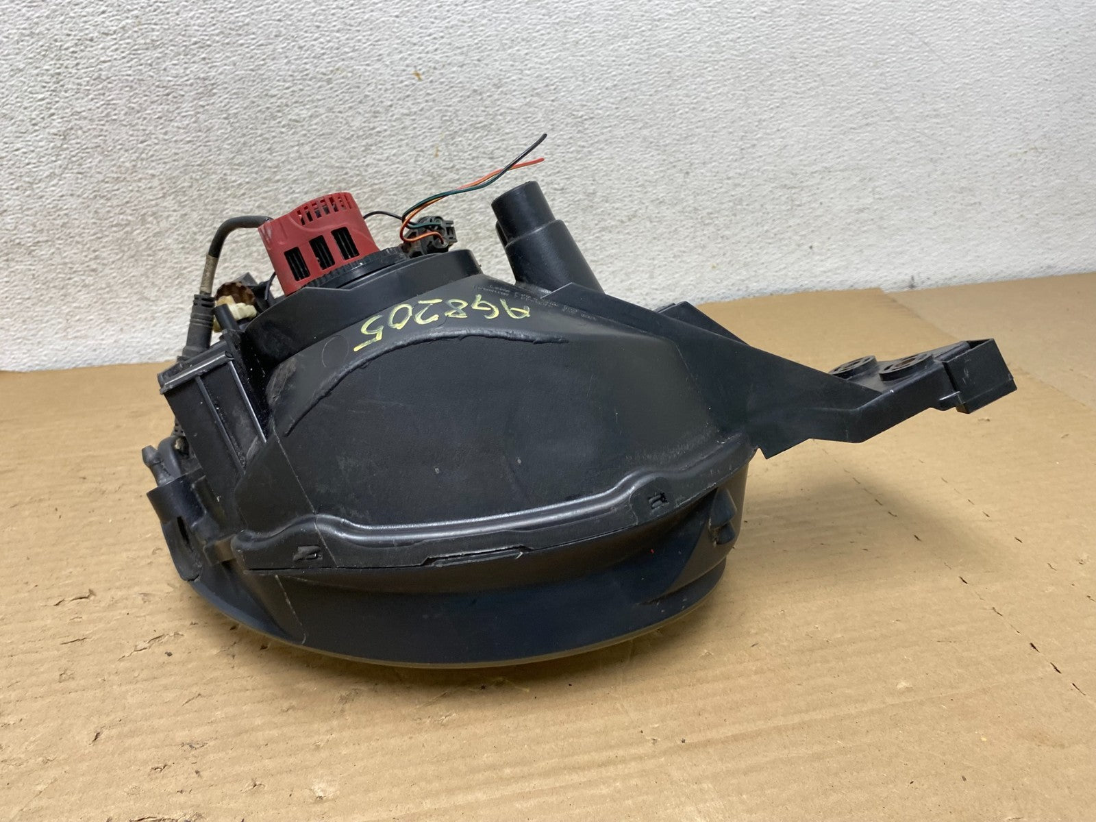 2002 to 2003 Subaru Impreza Left Driver LH Halogen Headlight AG8205 DW6