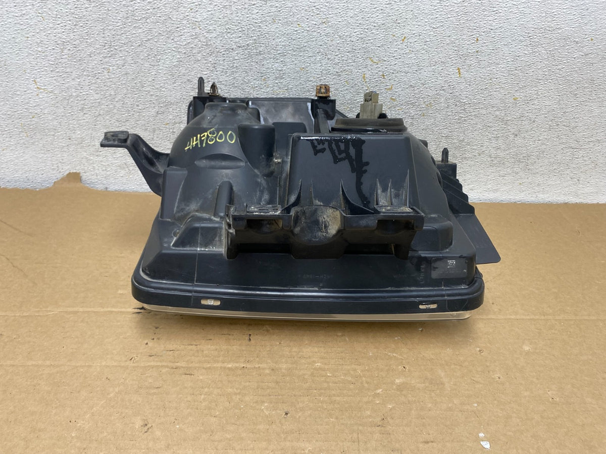 2008 to 2010 Ford F250 Super Duty Right Passenger RH Side Headlight AH7800 DW6