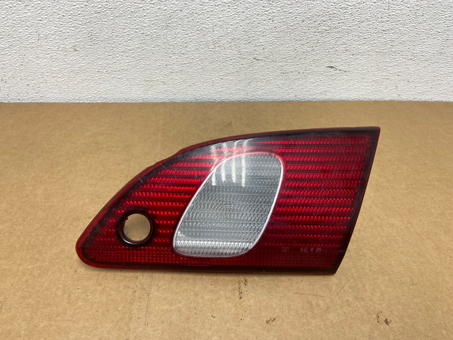 1998-2000  Toyota Corolla Right Passenger RH Side Inner Tail light OEM AC1727 LK0
