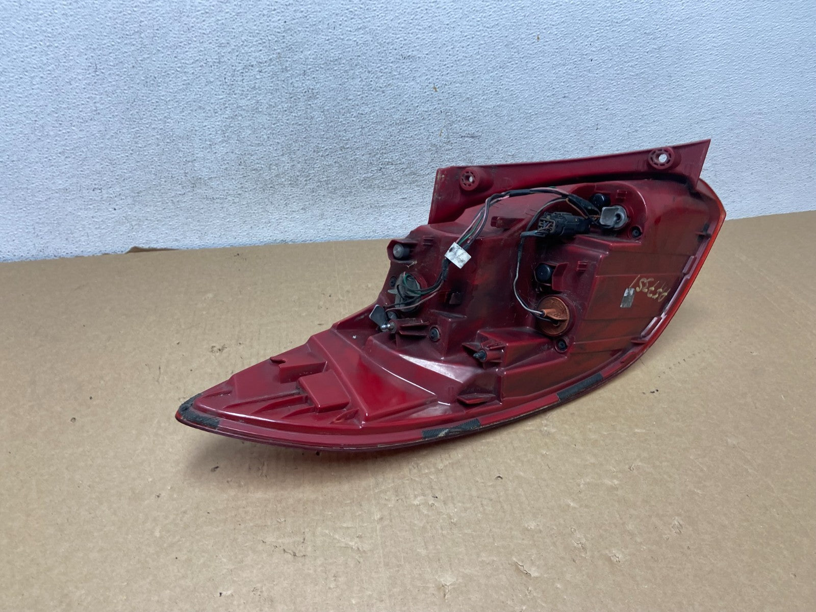 2012 2013 2014 Hyundai Veloster Right Passenger RH Tail light AF7351 DW6