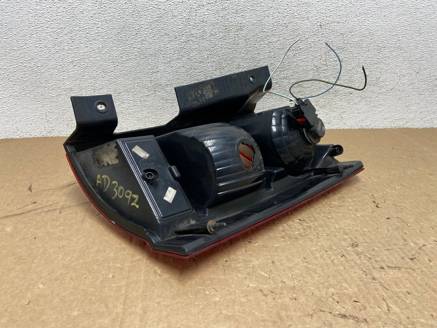 2008-2010 Chrysler Town and Country Left Driver Tail Light AG1162 LK6