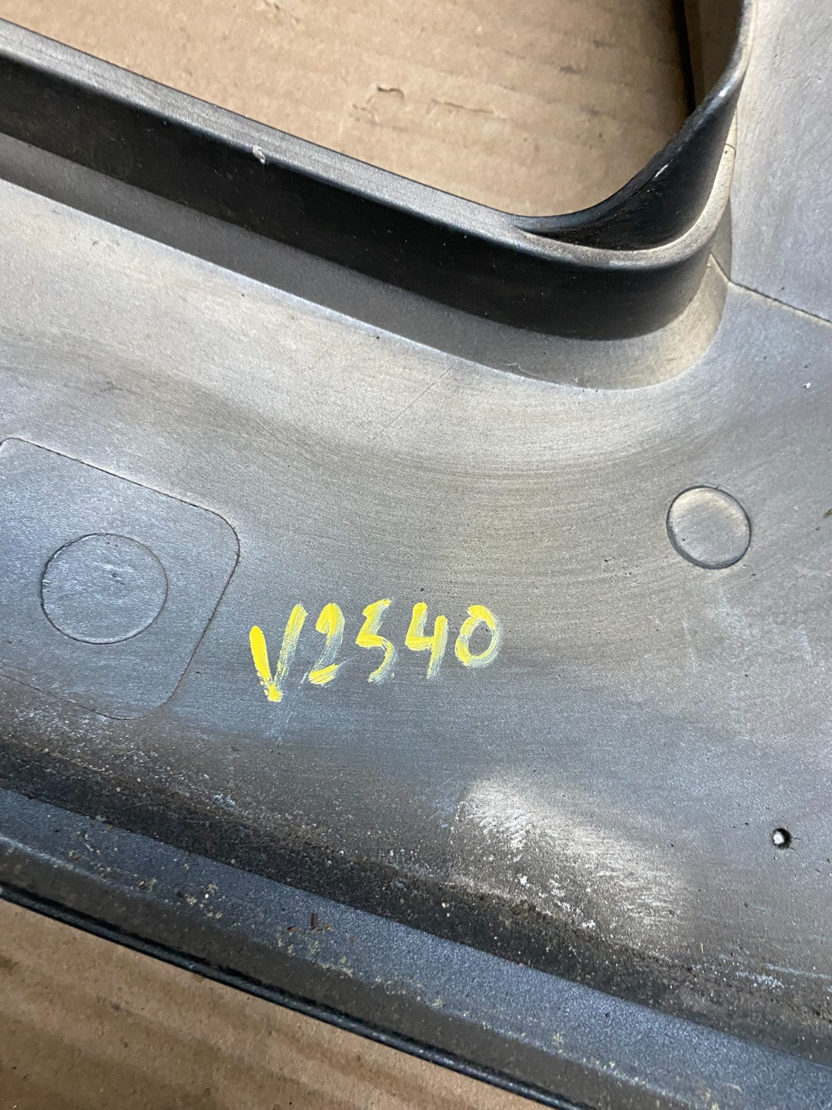 2007-2011 Lexus GS350 Trunk License Plate Trim Panel Cover 76801-30140 V2540 DG11
