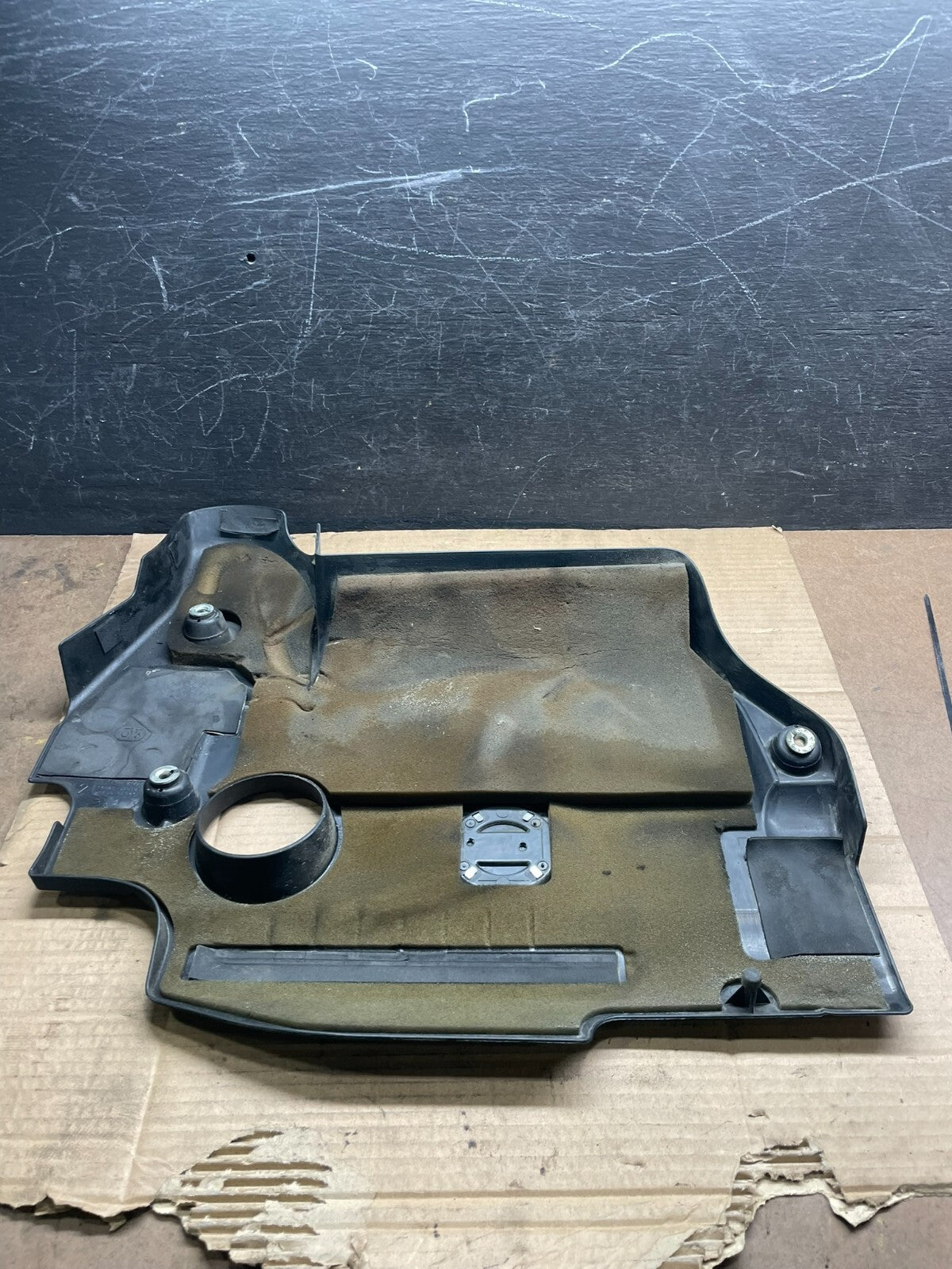 2007 to 2013 Nissan Altima EngineMotor Cover L3565 OEM DG5