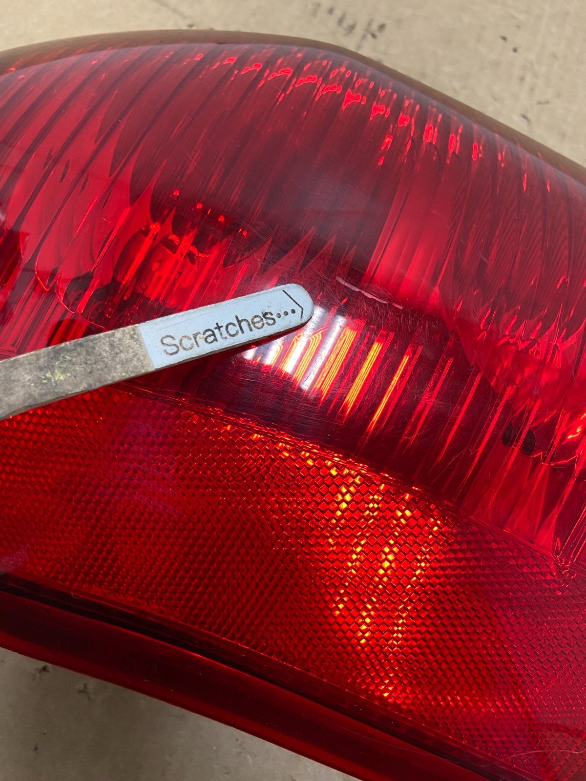 2004 2005 2006 2007 Saturn Vue Left Driver Lh Side Tail Light AF7978 GD3