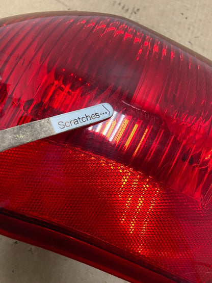 2004 2005 2006 2007 Saturn Vue Left Driver Lh Side Tail Light AF7978 GD3