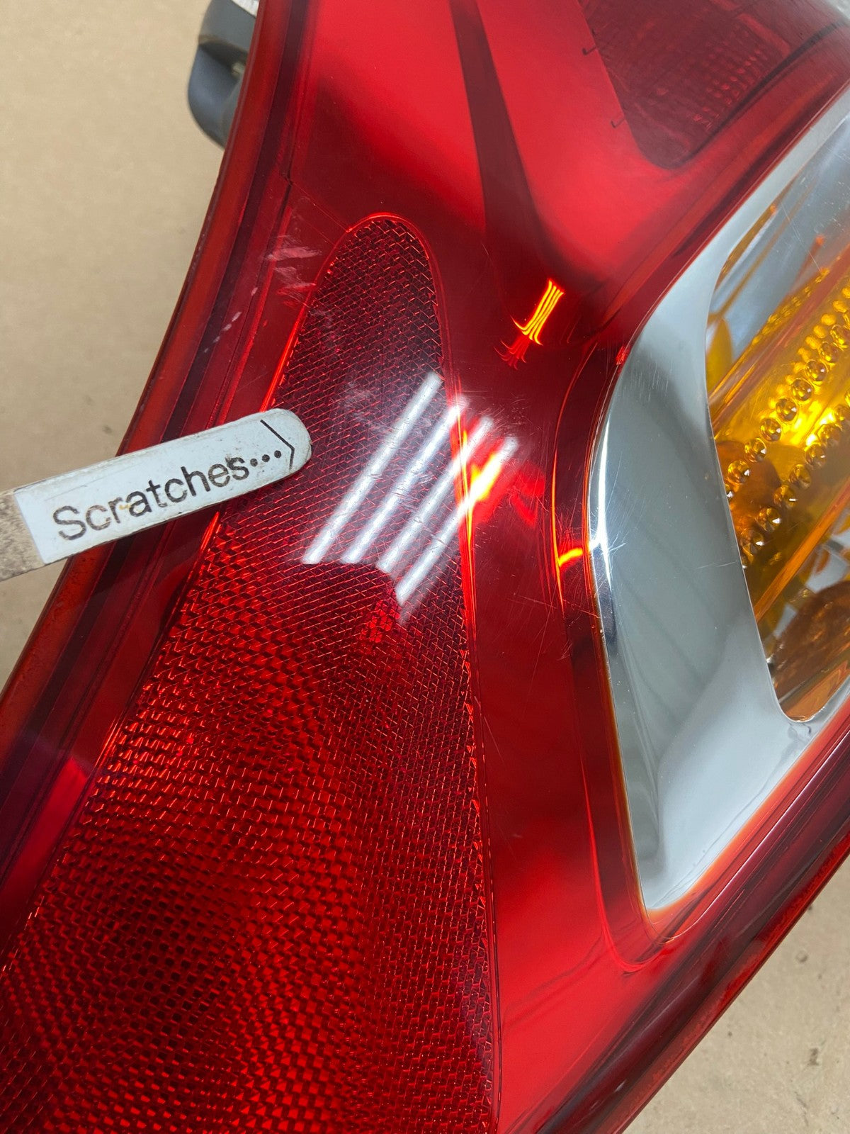2007 to 2012 Hyundai Veracruz Tail Light Right Passenger RH AE4938 LK3
