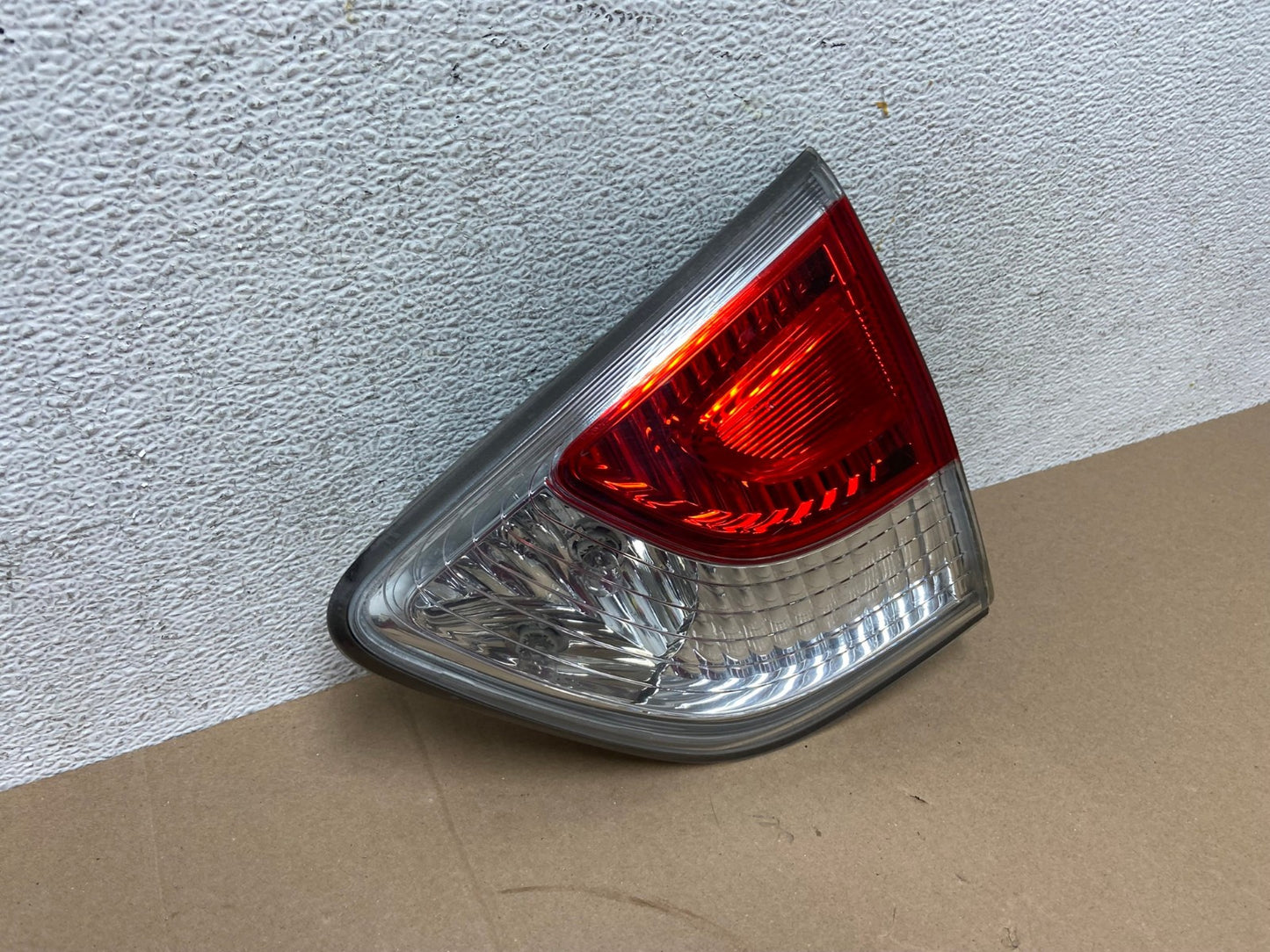 2013 to 2016 Nissan Pathfinder Right Passenger Inner Tail light AE7178 LK2