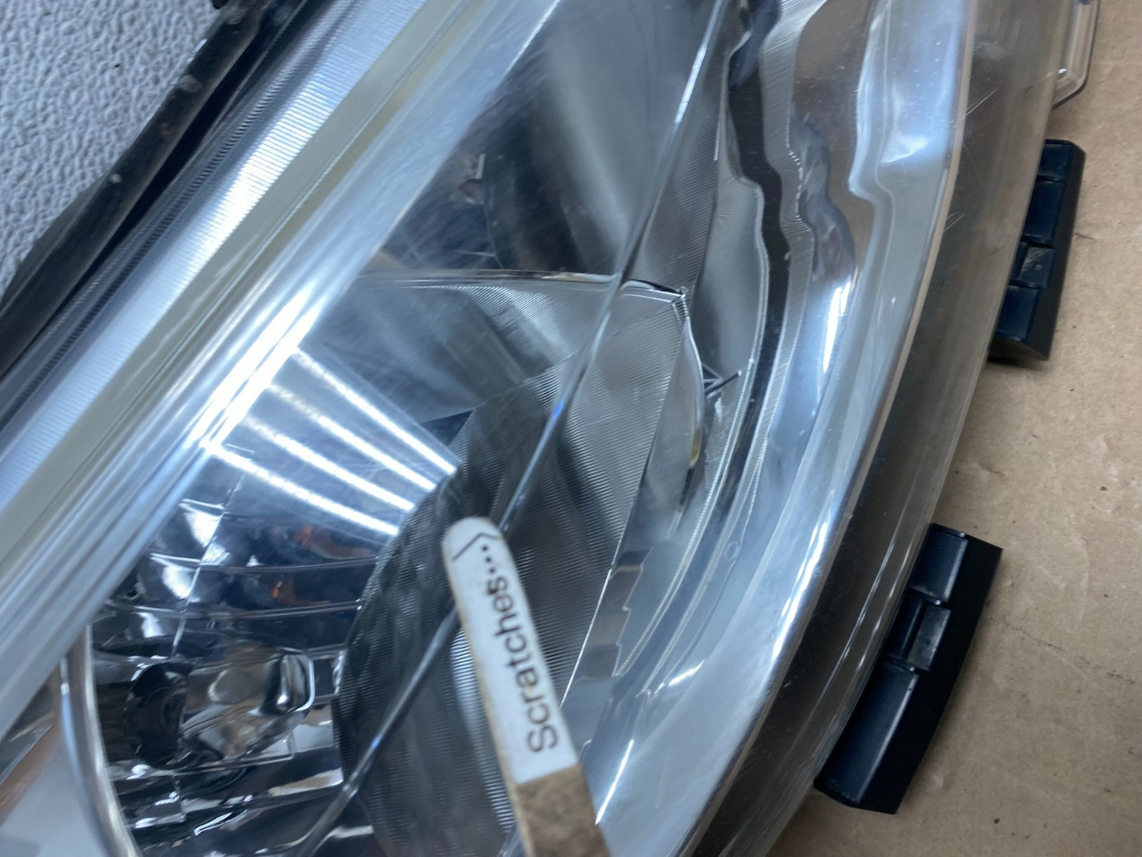 2013 - 2015 Nissan Sentra W/LED Halogen Right Passenger Headlight AE6665 DW3