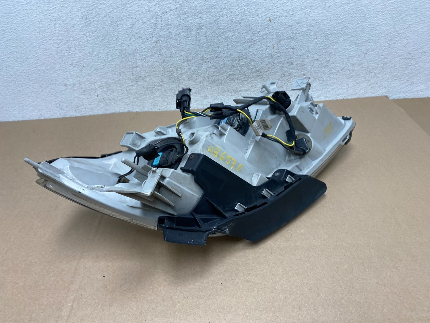 2008 to 2012 Chevrolet Malibu Left Driver LH Side Headlight AG6570 DW7
