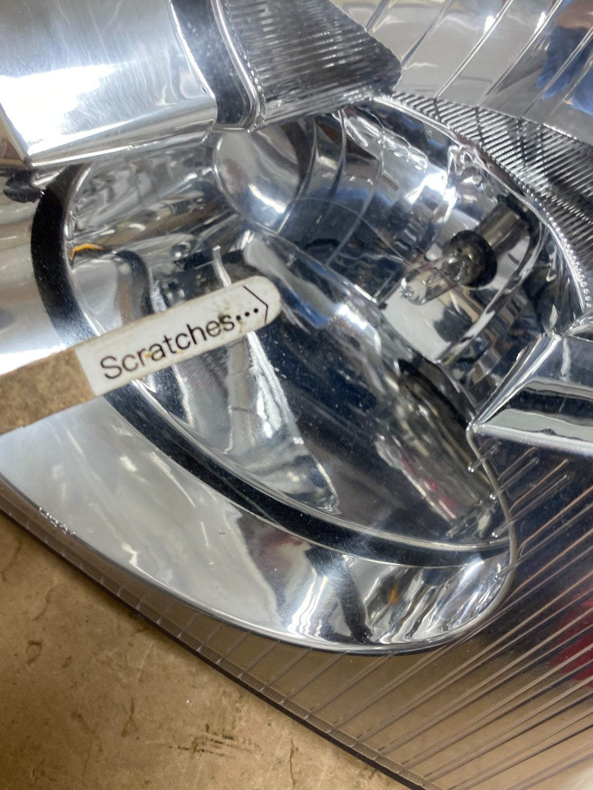 2002 to 2009 Gmc Envoy Left Driver Lh Side Headlight Halogen AD1395 DW3