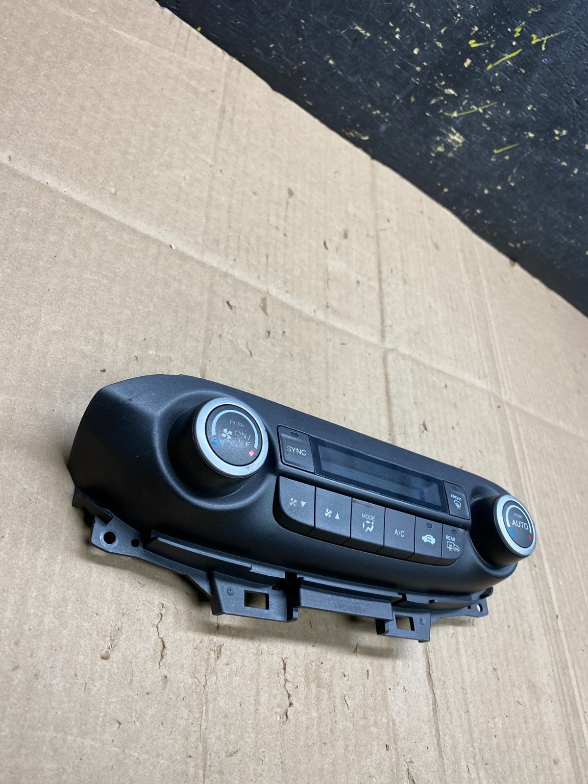 2013 - 2014 Honda CRV CR-V Climate Control Hvac A/C Heater Panel AA4717 DG2
