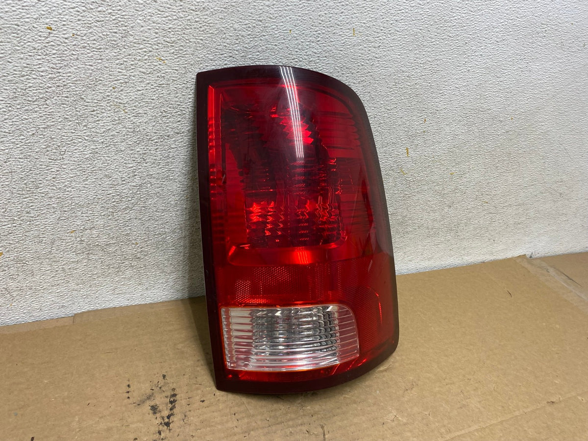2010 to 2018 Dodge Ram 1500 Right Passenger RH Side Tail Light AH8043 LK1