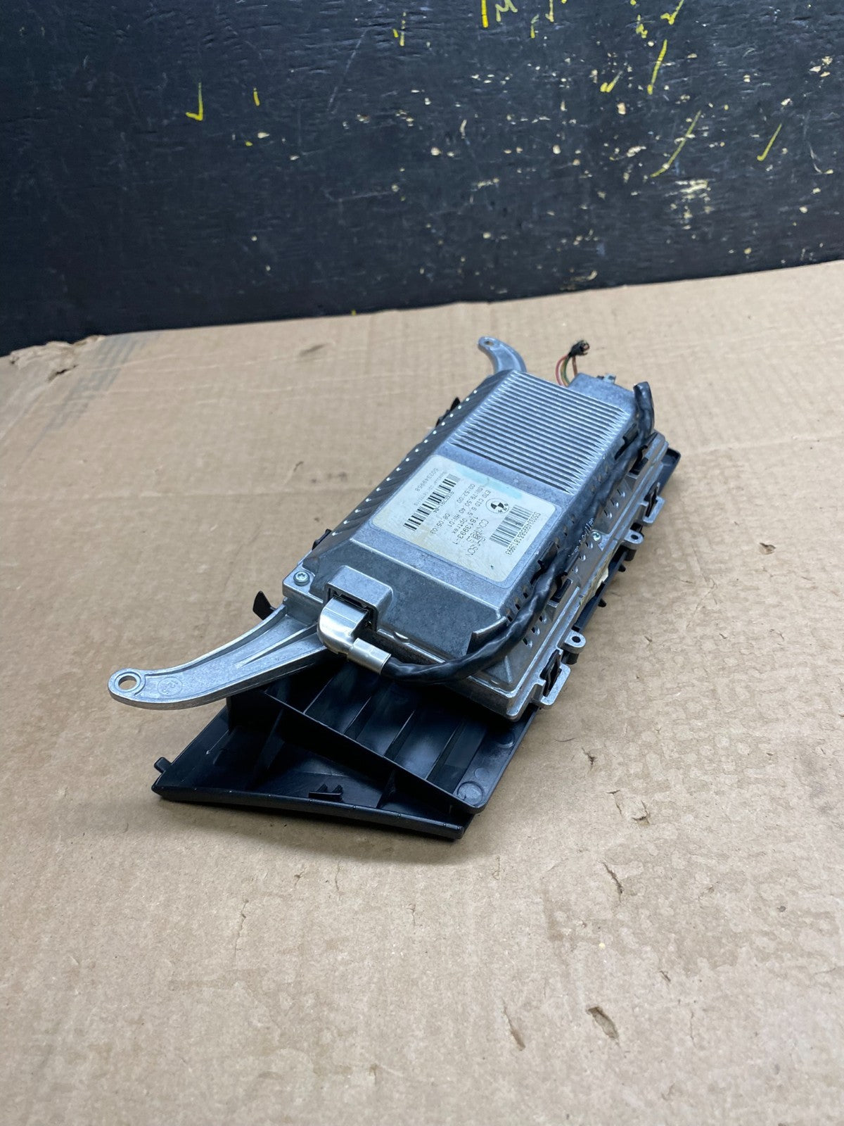 2007 - 2010 BMW X5 X6 Navigation Radio Information 8.8" Display Screen Y9952 DG4