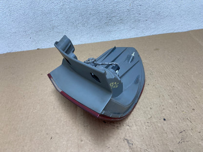 2005 2006 2007 Honda Odyssey Left Driver LH Side Tail Light AF9726 DW4