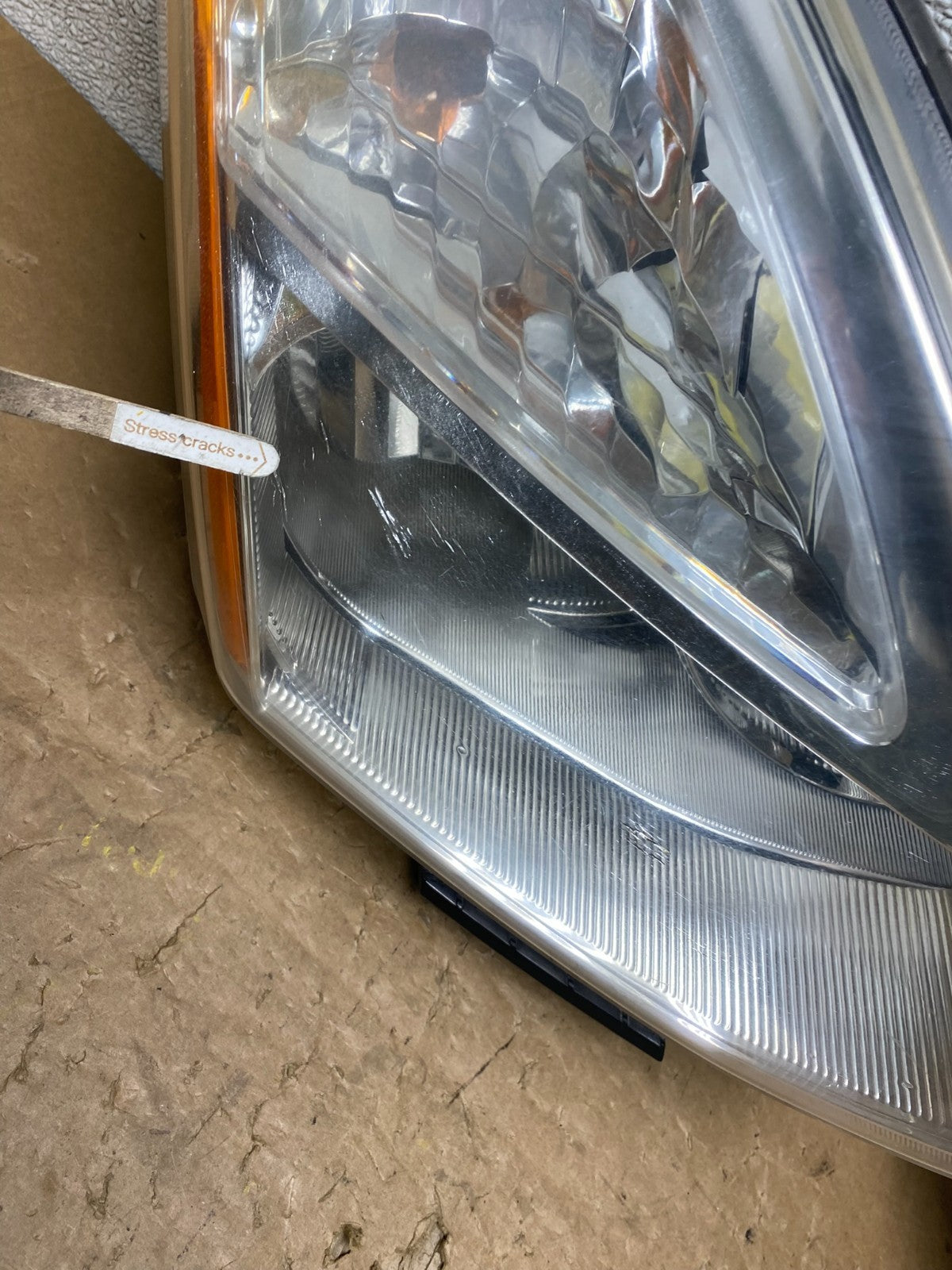 2009-2013 Nissan Rogue Left+Right Side Set Halogen Headlights OEM V6249 DW7