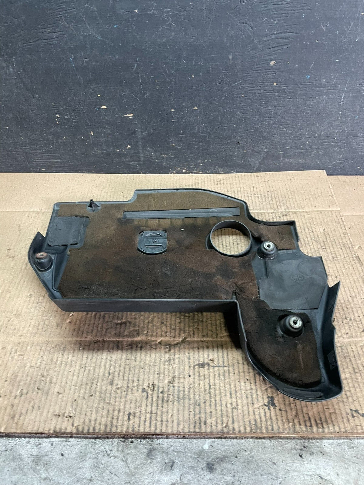 2007 to 2013 Nissan Altima 2.5 L Engine Cover j4239 PS4