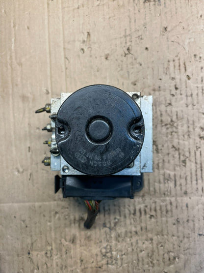 2007 to 2013 BMW X5 E70 ABS Anti-Lock Brake Pump Module OEM r9408 DG5