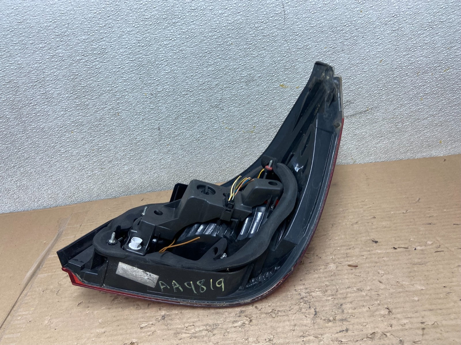 2004 -  2007 BMW 5 Series E60 Left Driver LH Side Tail Light OEM AA9819 LK5