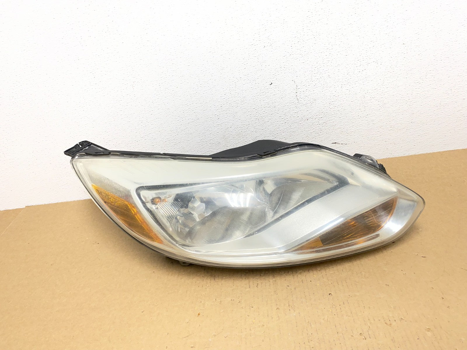 2012 2013 2014 Ford Focus Right Passenger Rh Side Headlight Oem AC1196 DW0