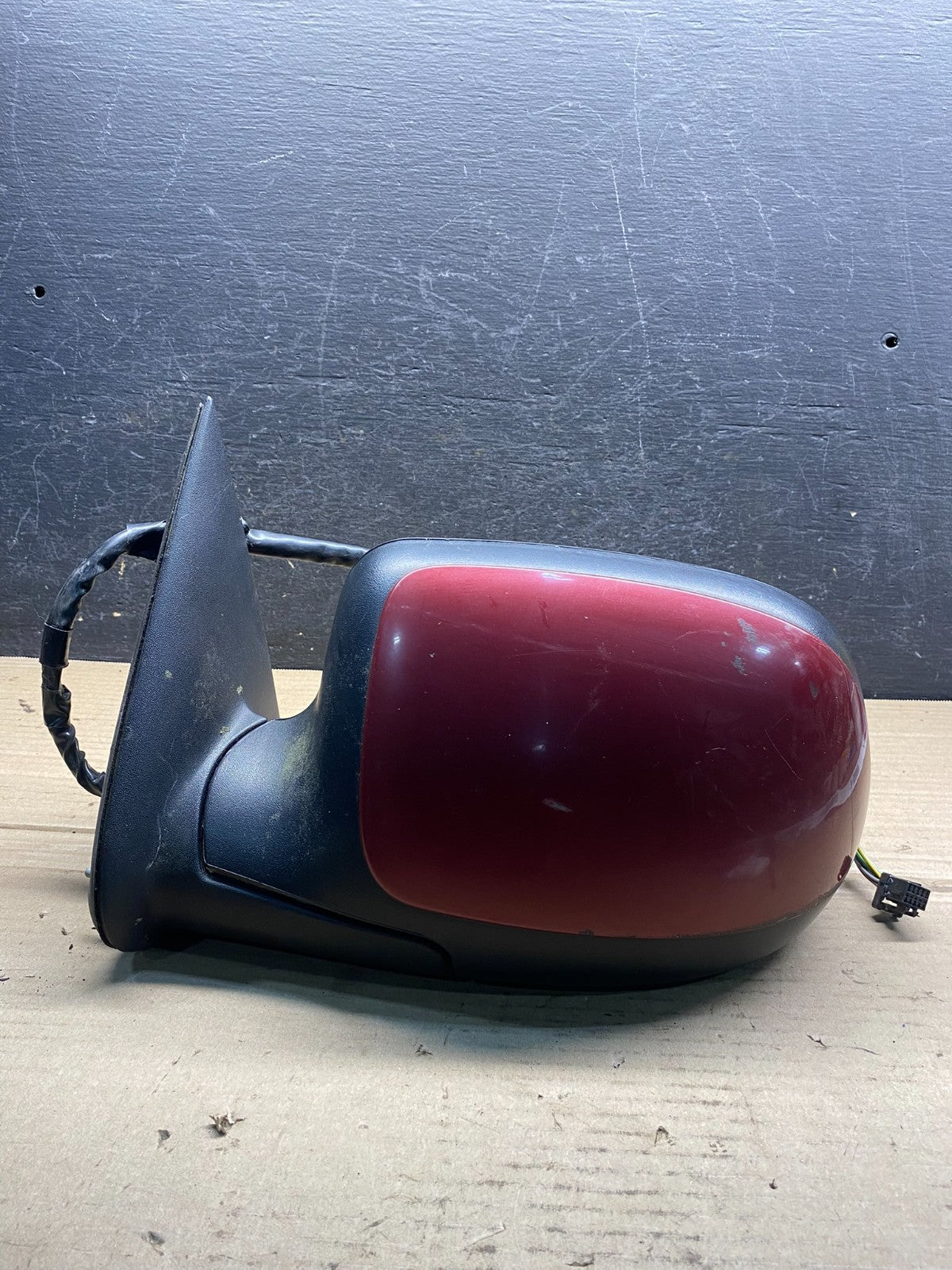 2003-2006 Chevrolet Tahoe Suburban Left Driver LH Turn Door Mirror AH9646 DW0