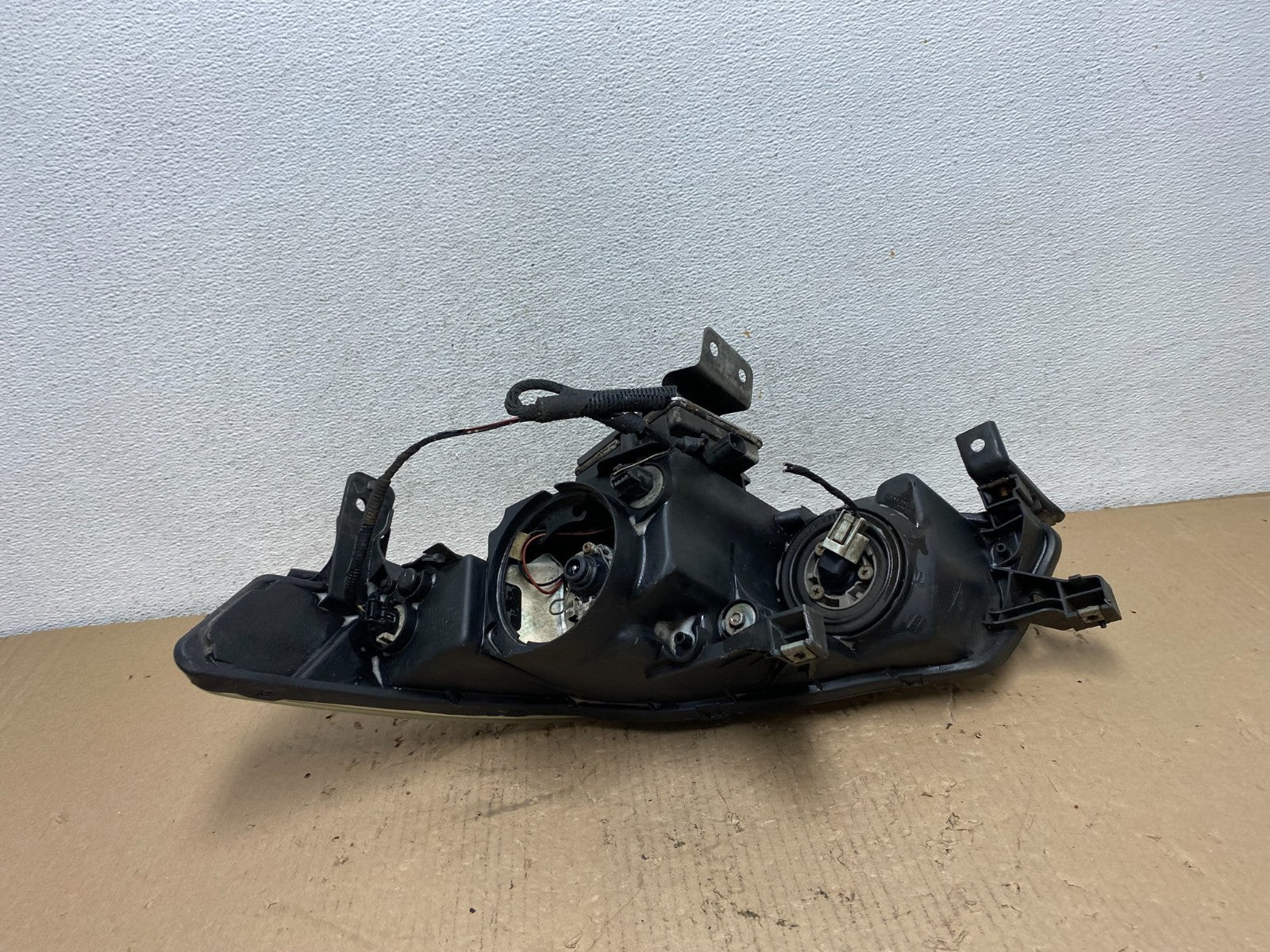 2004 2005 2006 Acura TL Headlight Right Passenger Side Xenon HID AF3283 DW5
