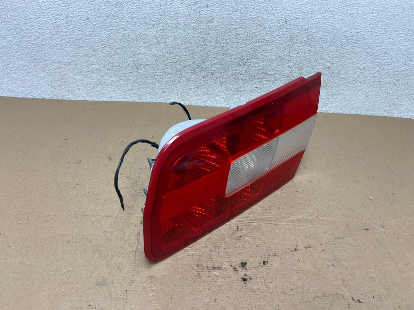 2007-2009 Lincoln Zephyr MKZ Right Passenger Side Tail Light Inner AF4525 LK2