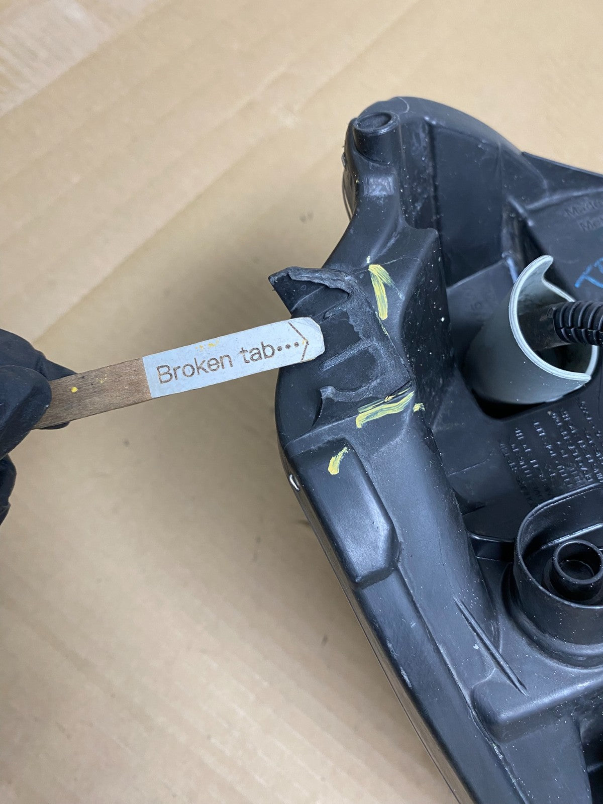 2016 - 2018 Nissan Sentra Front Right Passenger RH Xenon HID Headlight AH0576 DG5
