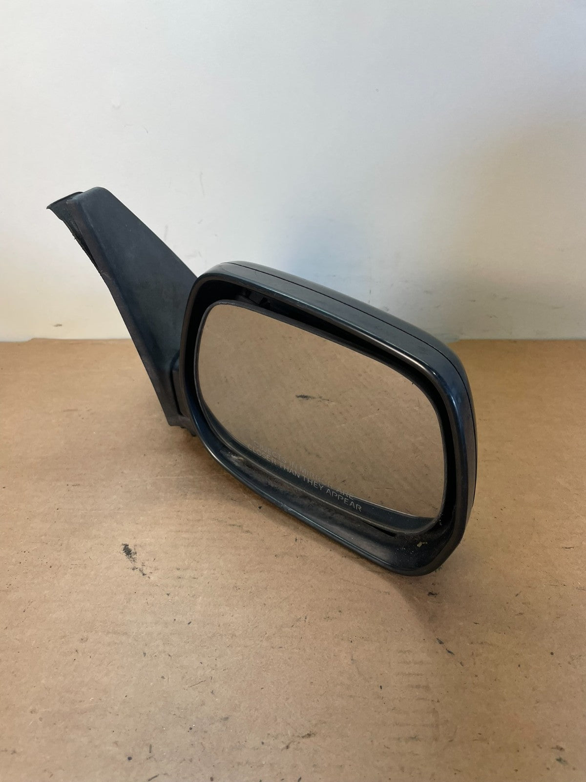 2001 to 2003 Toyota RAV4 Right Passenger RH Side View Door Mirror AG0685 DW2