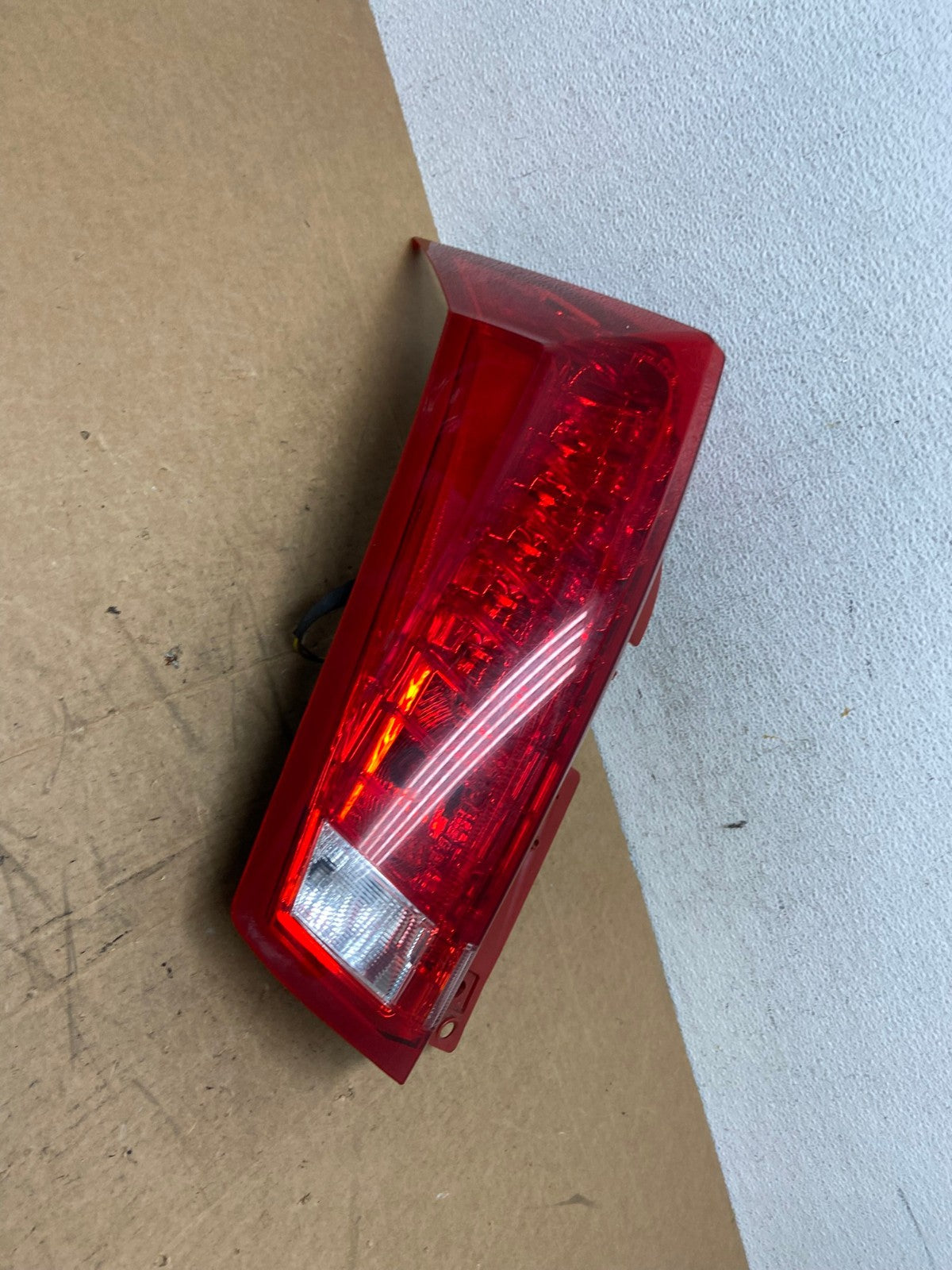 2010 to 2016 Cadillac Srx Left Driver Lh Side Tail Light AD6366 LK0