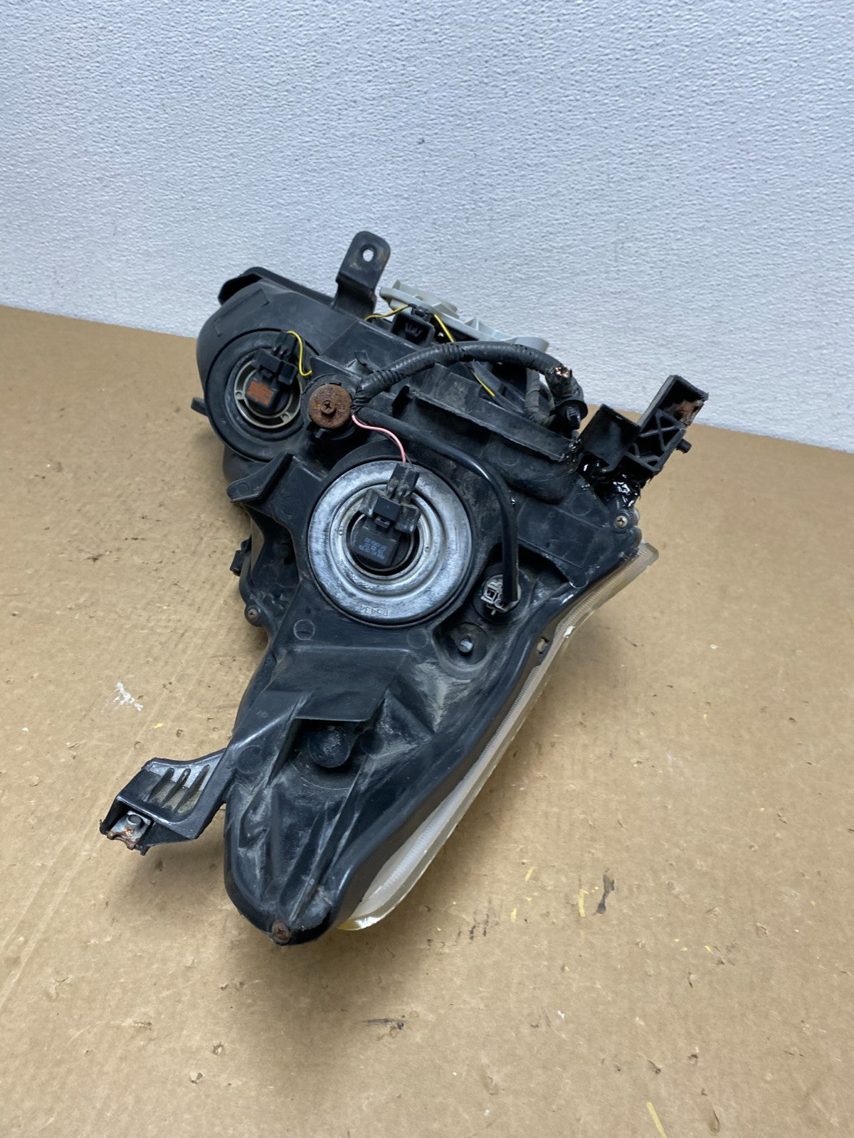 2013 2014 2015 Nissan Altima Left Driver LH Side Halogen Headlight TYC AC1368 DW10