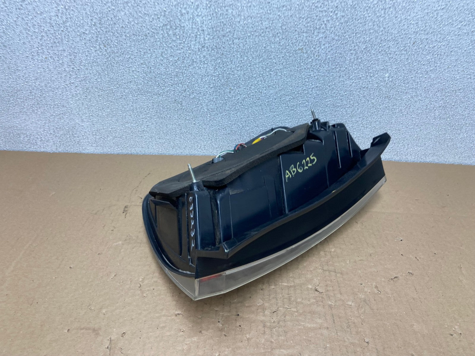 2006 to 2009 Toyota Prius Tail Light Right Passenger Side AB6225 LK4