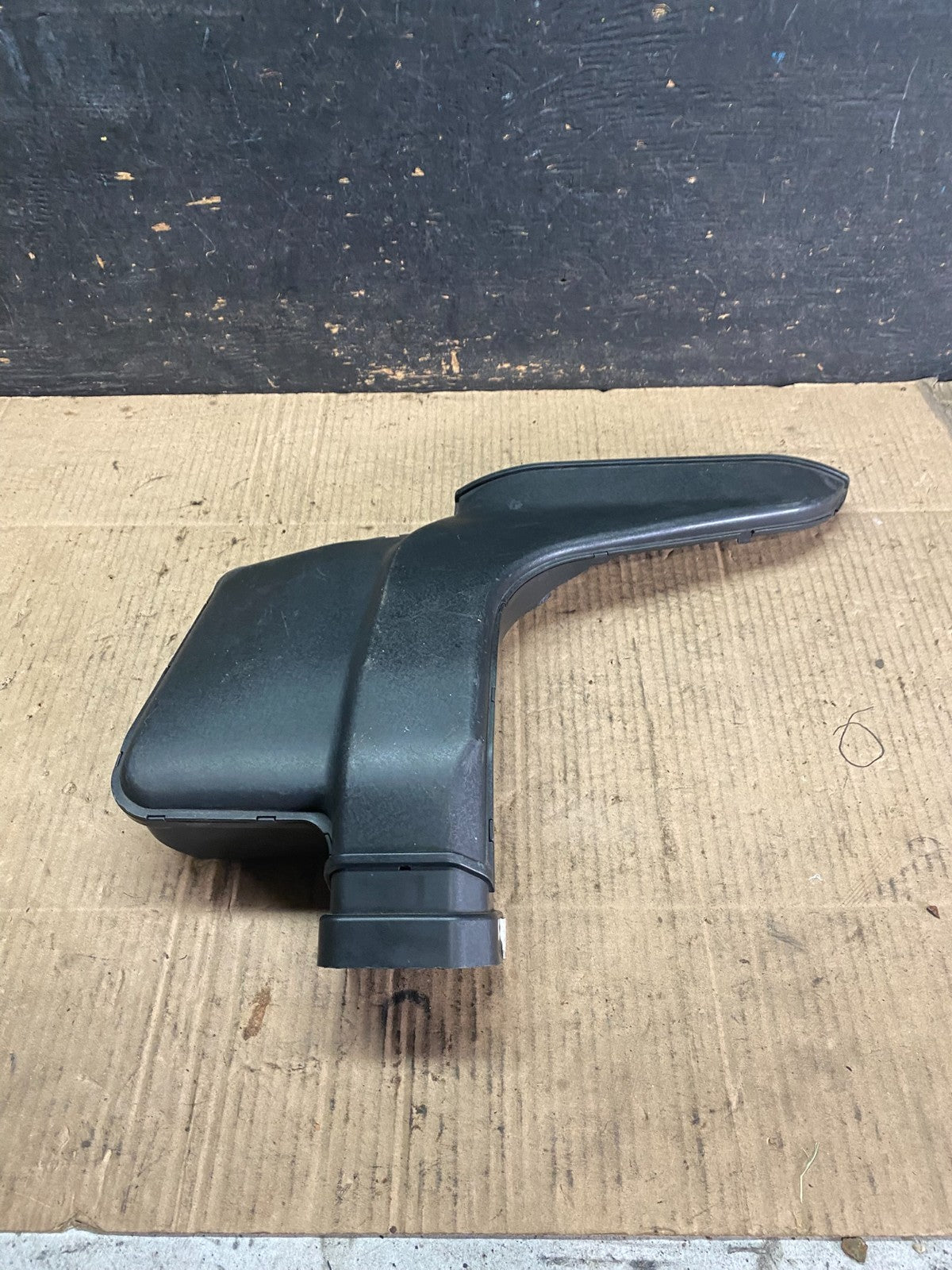 2011 to 2016 Kia Optima Hybrid 2.4L Air Cleaner Intake Hose Tube Q0690 DG0