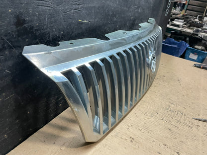 2002 to 2005 Mercury Mountaineer Front Upper Grill Grille Aftermarket U6090 DG2