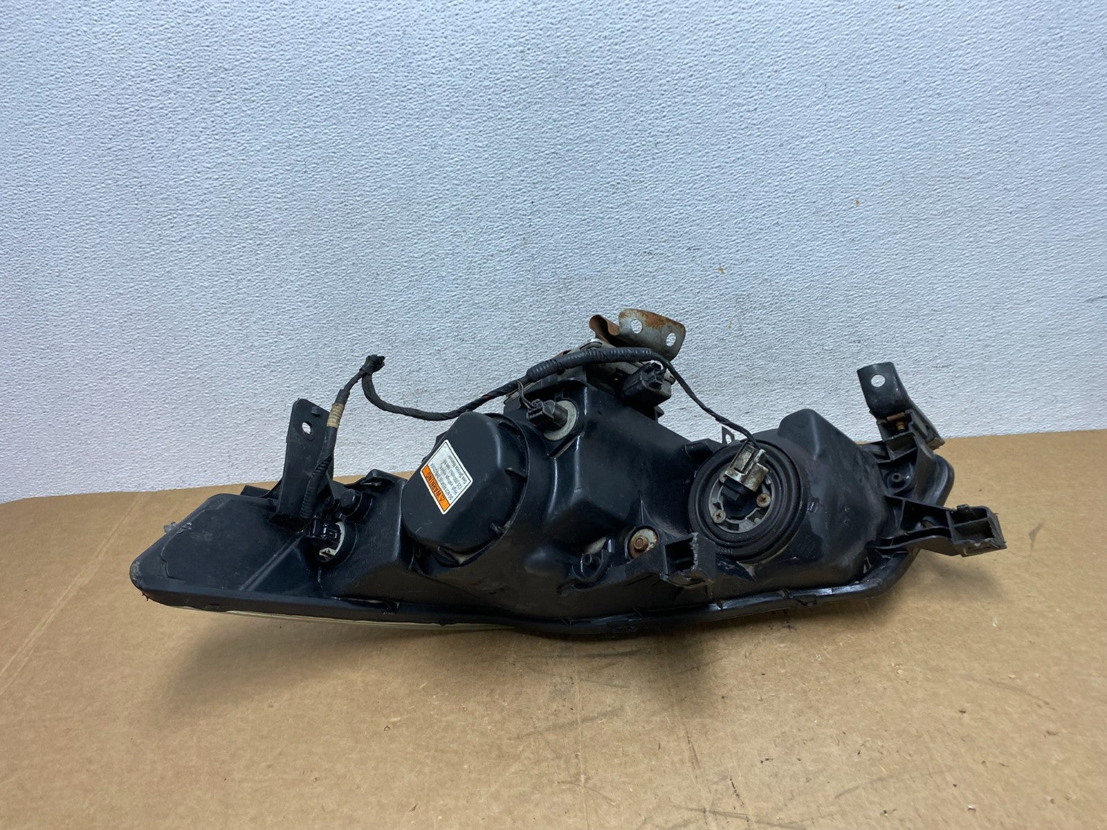 2004 2005 2006 Acura TL Headlight Right Passenger Side Xenon HID AD6297 DW7