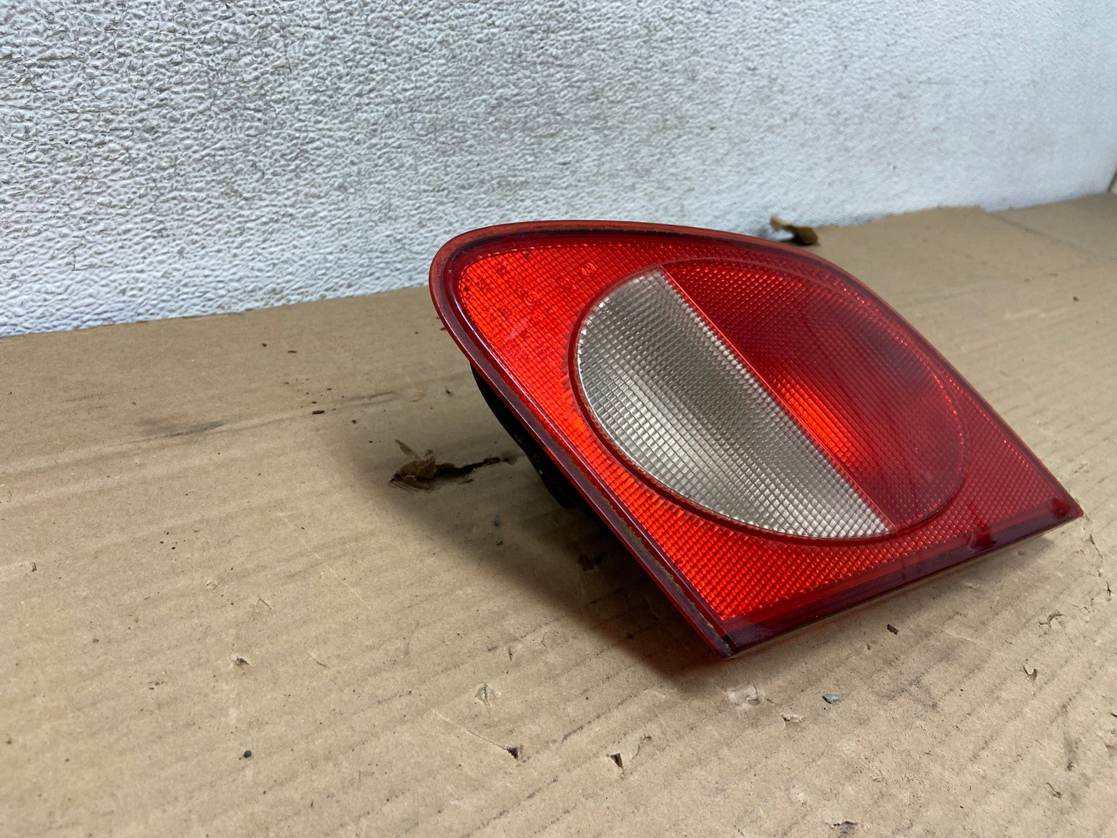 1996 - 1999 Mercedes-Benz E W210 E320 Right Passenger Inner Tail Light AG8169 LK1