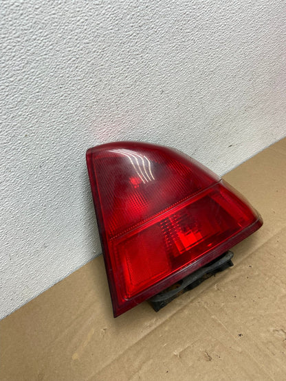 2001 2002 Honda Civic Sedan Right Passenger Rh Side Tail Light OEM AC3787 LK2