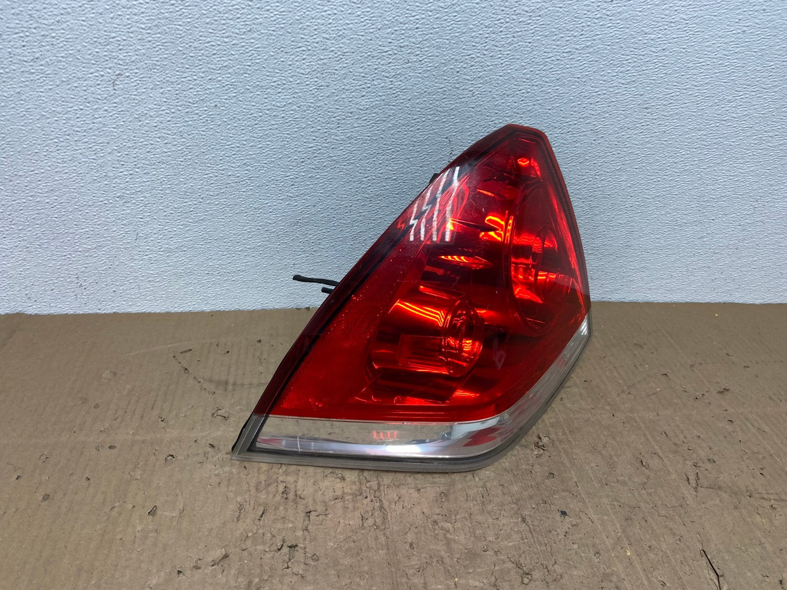 2006 to 2012 Chevrolet Impala Left Driver Lh Side Tail Light OEM AC0292 LK2