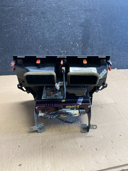 2008 - 2012 Honda Accord Front Radio Control AM./FM CD Climate Control AI3008 DG6