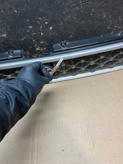 1989 Subaru Legacy Front Grill Grille 91065AA050 X7603 PS6