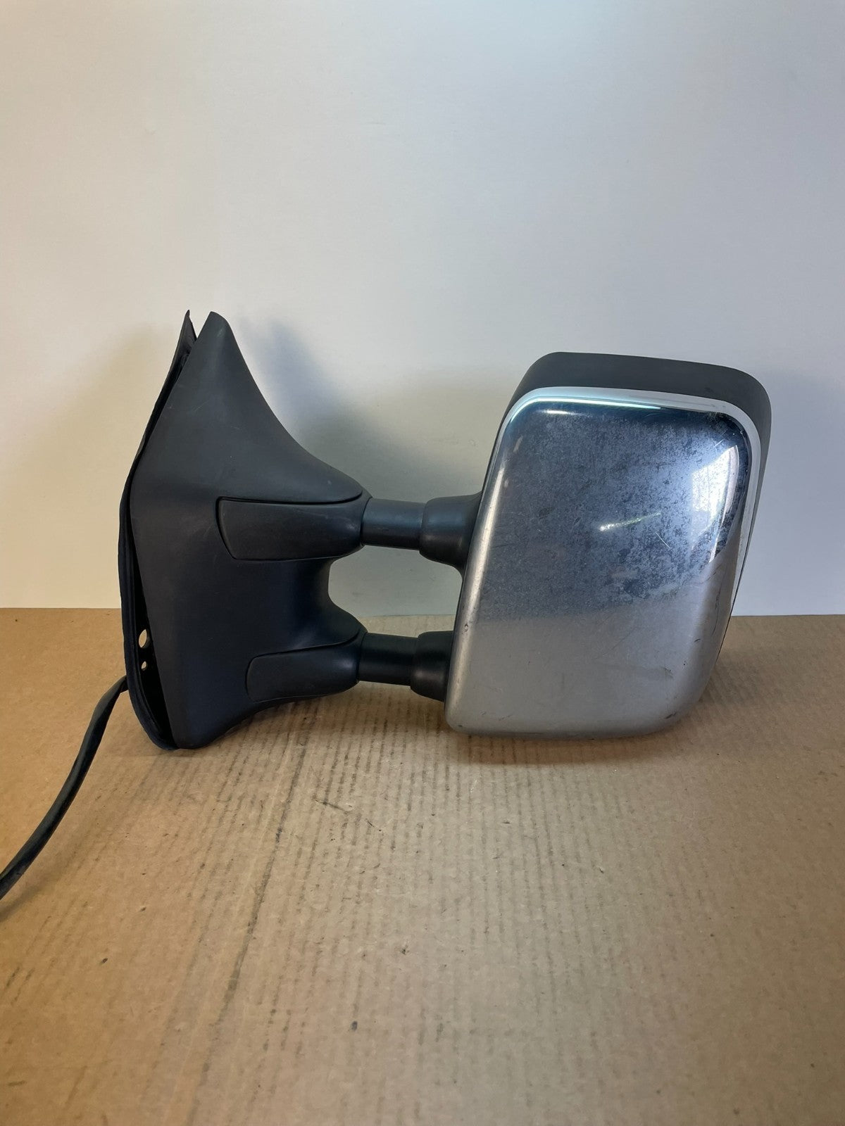 2004 to 2015 Nissan Titan SE Left Driver LH View Door Mirror AF5506 DW0