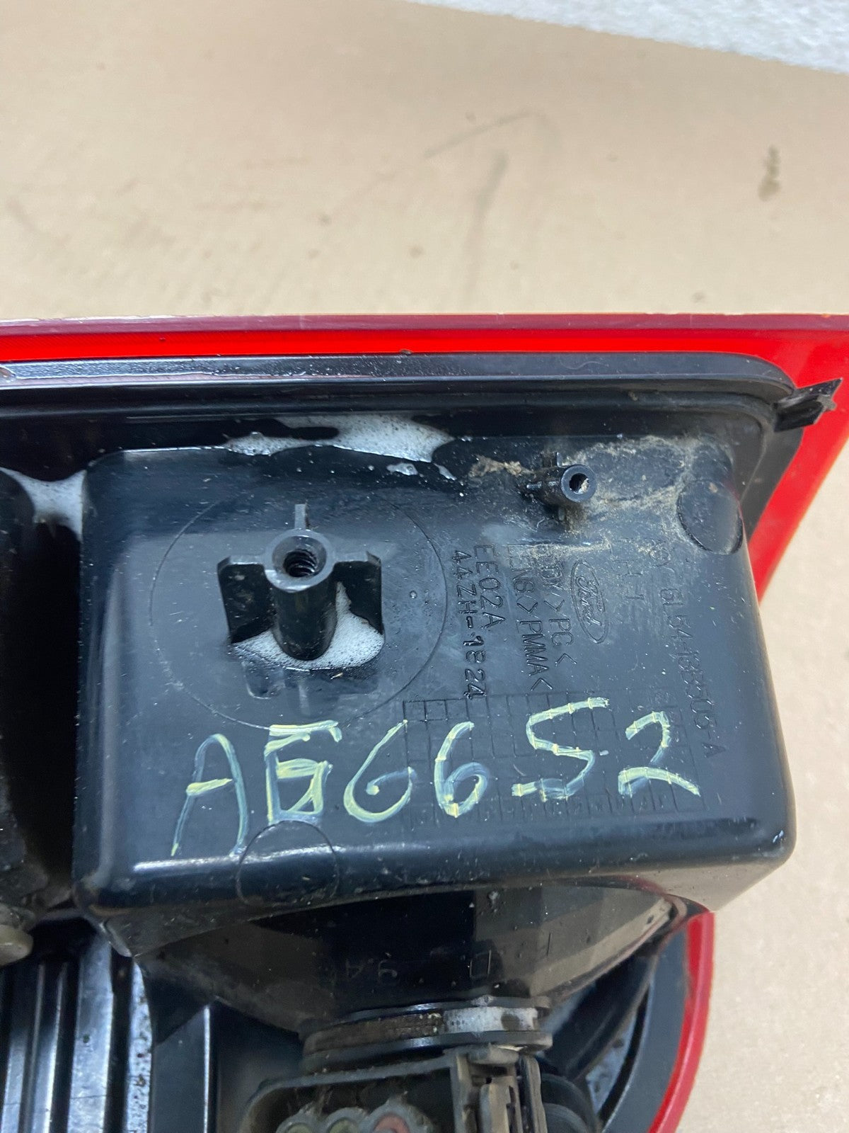 2006 to 2011 Ford Ranger Left Driver LH Side Tail Light AG6652 DW7